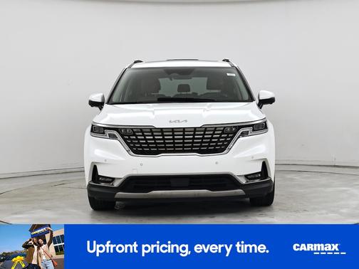 White 2024 Kia Carnival SX Prestige