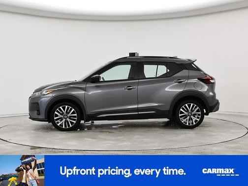 2021 Nissan Kicks SR
