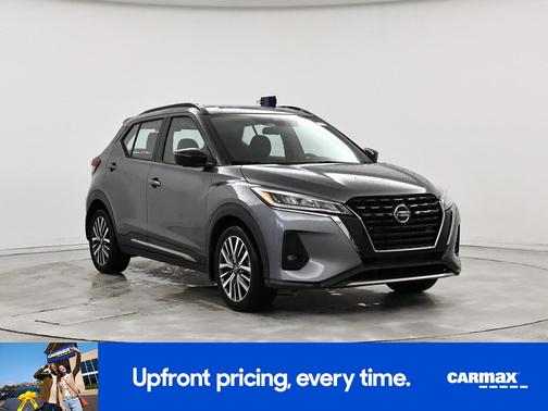 2021 Nissan Kicks SR