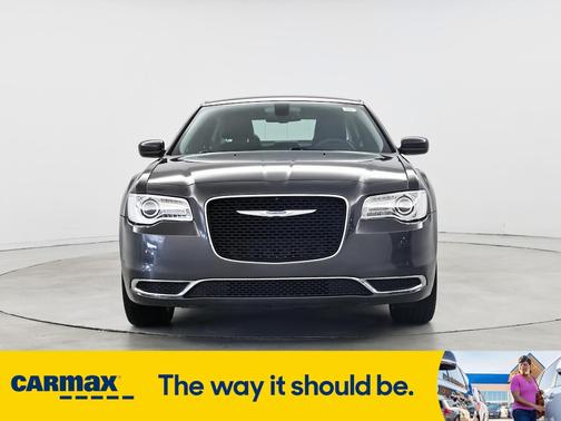 2015 Chrysler 300 Limited