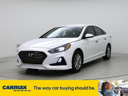 2018 Hyundai SONATA SE