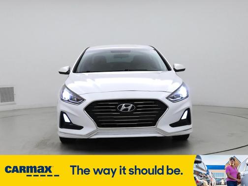 2018 Hyundai SONATA SE