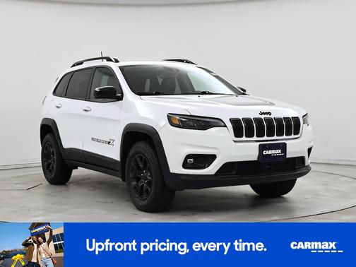 White 2022 Jeep Cherokee X