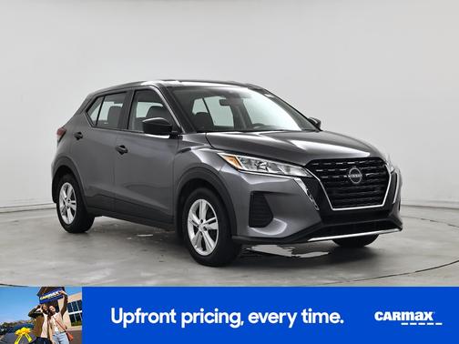 Gray 2024 Nissan Kicks S