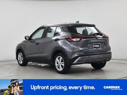 Gray 2024 Nissan Kicks S