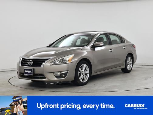 Tan 2014 Nissan Altima SV