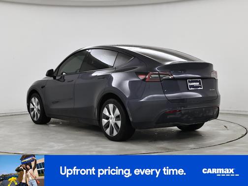 Gray 2023 Tesla Model Y Long Range