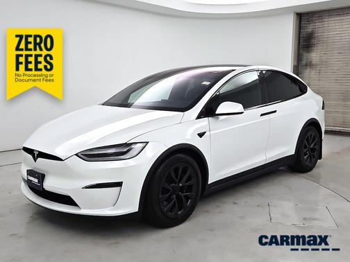 White 2024 Tesla Model X Long Range