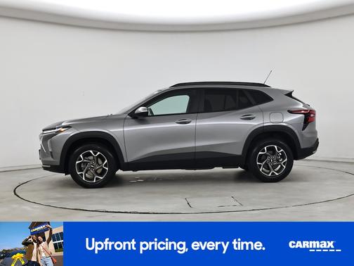 Gray 2025 Chevrolet Trax LT