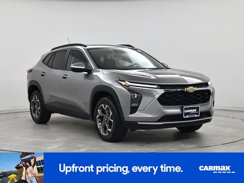 Gray 2025 Chevrolet Trax LT