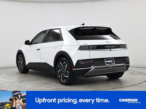 White 2024 Hyundai IONIQ 5 SE