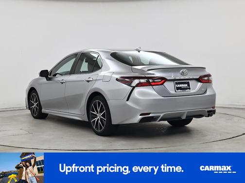 Silver 2023 Toyota Camry SE