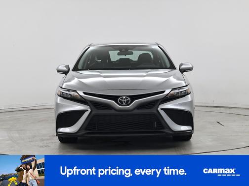Silver 2023 Toyota Camry SE