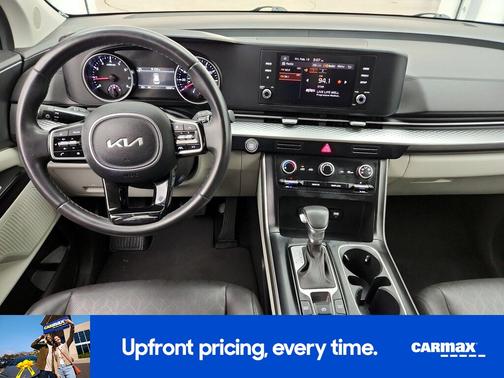 2024 Kia Carnival LX Seat Package