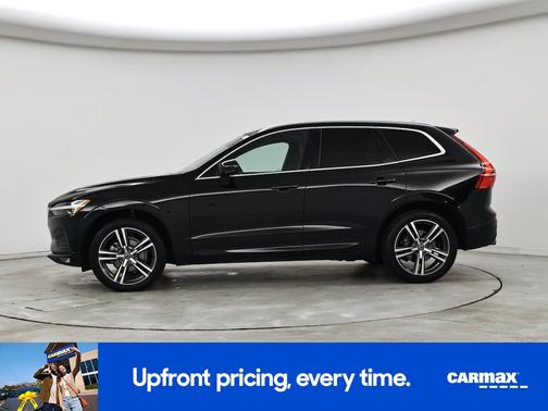 Black 2021 Volvo XC60 T5 Momentum