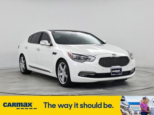 2017 Kia K900 Luxury