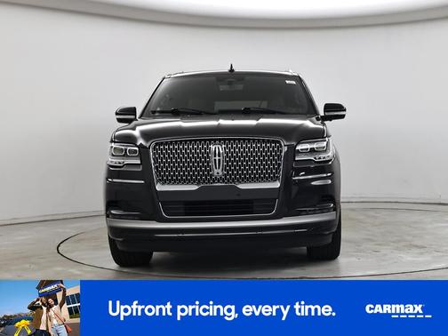 Gray 2022 Lincoln Navigator L Reserve