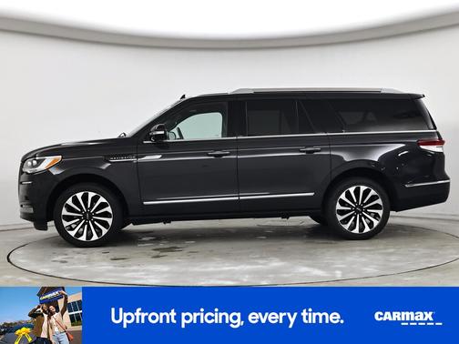 Gray 2022 Lincoln Navigator L Reserve