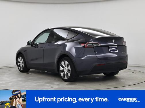 Gray 2023 Tesla Model Y Long Range