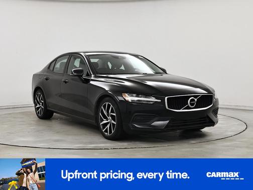 2019 Volvo S60 T6 Momentum