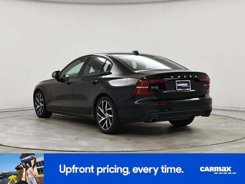 2019 Volvo S60 T6 Momentum