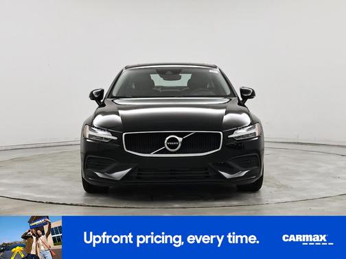 2019 Volvo S60 T6 Momentum
