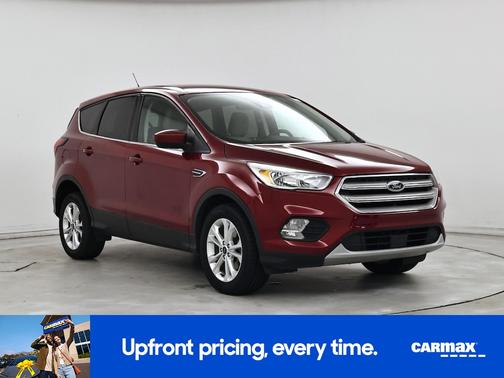 Red 2019 Ford Escape SE