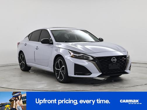 Gray 2024 Nissan Altima SR