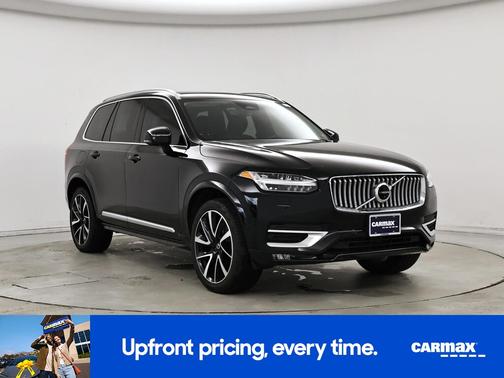 2023 Volvo XC90 B6 Plus