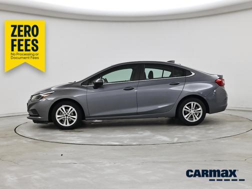 Gray 2018 Chevrolet Cruze LT
