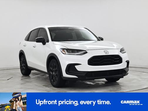White 2023 Honda HR-V Sport