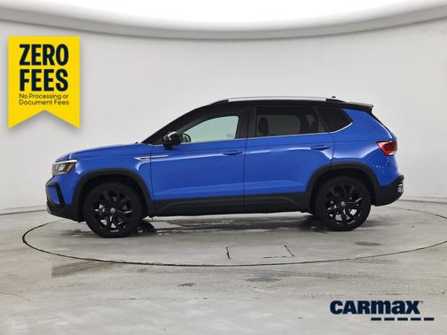 Blue 2024 Volkswagen Taos SE