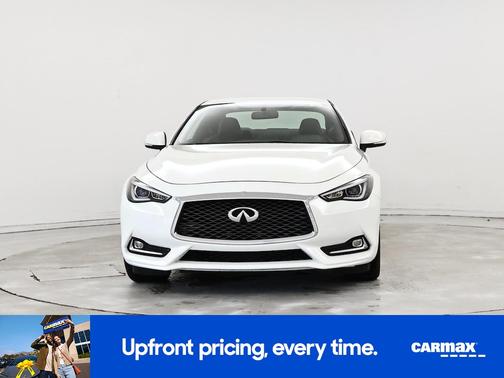 2018 INFINITI Q60 Pure