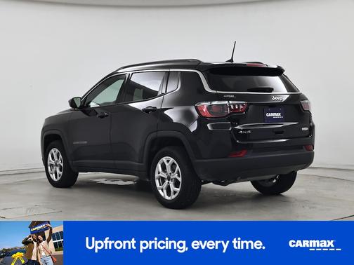 Black 2025 Jeep Compass Latitude
