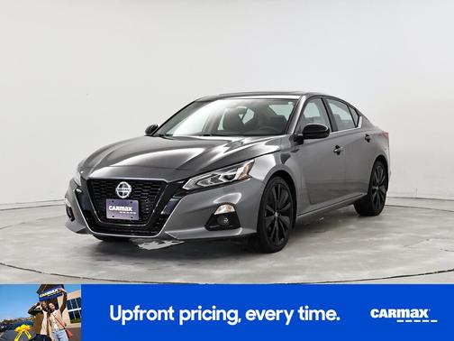 2022 Nissan Altima SR