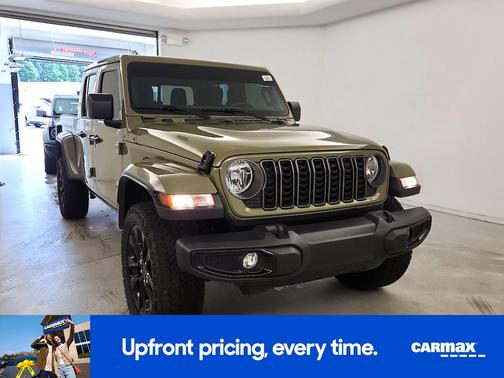 2025 Jeep Gladiator Nighthawk