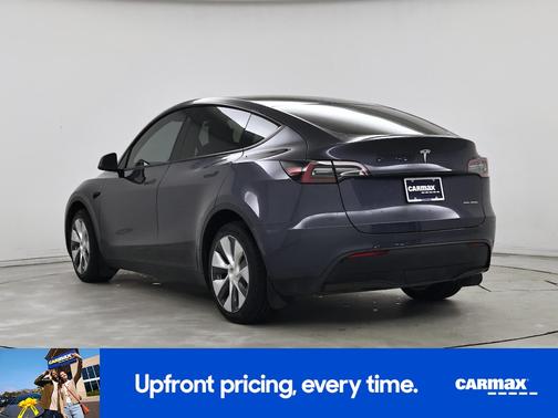 Gray 2023 Tesla Model Y Long Range