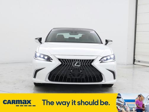 2024 Lexus ES 350 Ultra Luxury