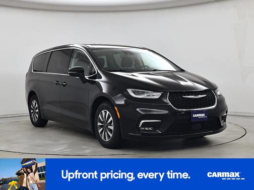Black 2023 Chrysler Pacifica Hybrid Touring L