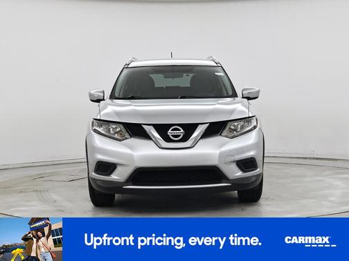 Silver 2015 Nissan Rogue SV