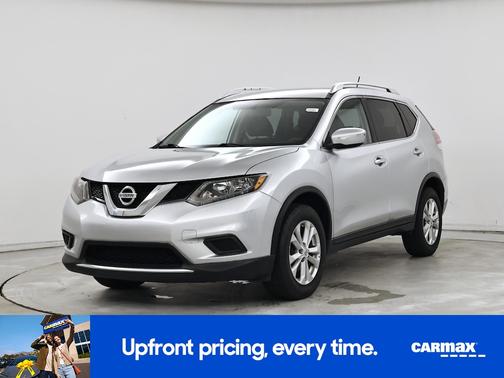 Silver 2015 Nissan Rogue SV