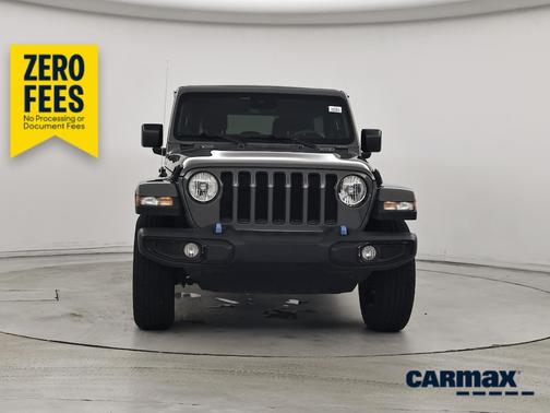 Gray 2023 Jeep Wrangler Unlimited Sahara Altitude