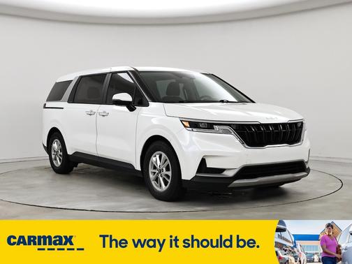 2022 Kia Carnival LX