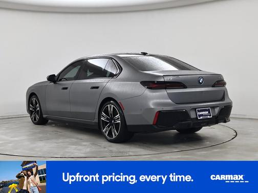 Gray 2023 BMW i7 XDrive60