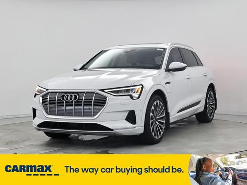 2019 Audi e-tron Prestige