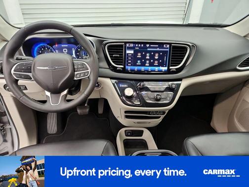 Silver 2024 Chrysler Pacifica Touring L
