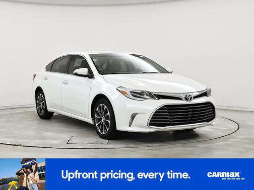 2016 Toyota Avalon XLE