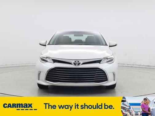 2016 Toyota Avalon XLE