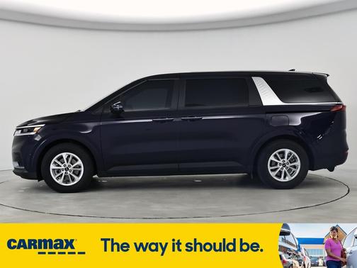 2024 Kia Carnival LX Seat Package