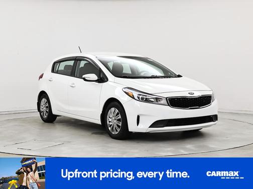 2017 Kia Forte5 LX